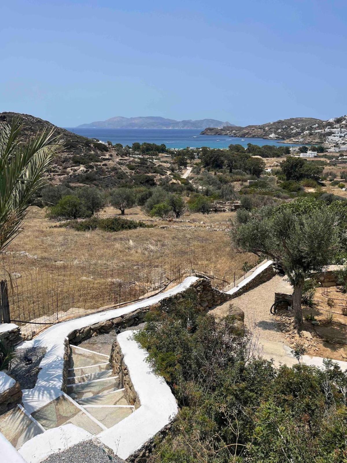 Escape To Your Own Oasis, SeaScape House Milopotas Exterior foto
